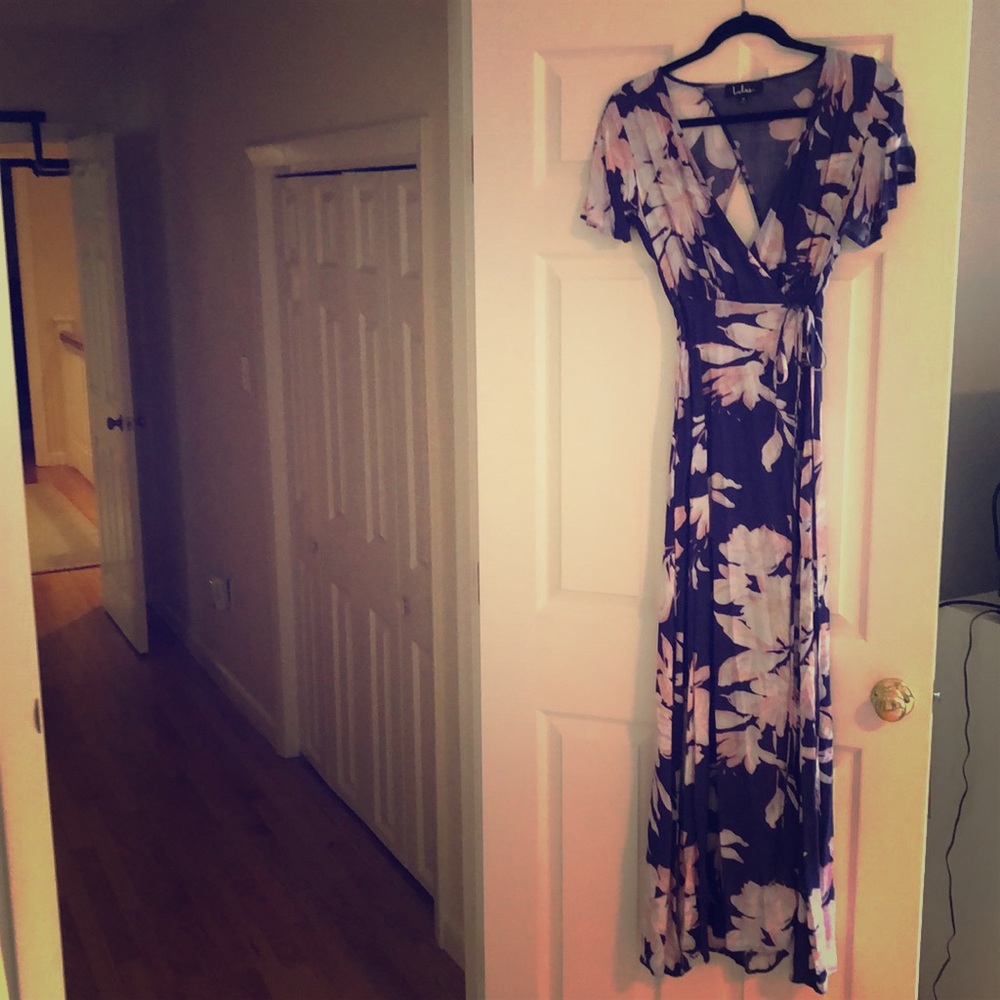 Lulus maxi dress